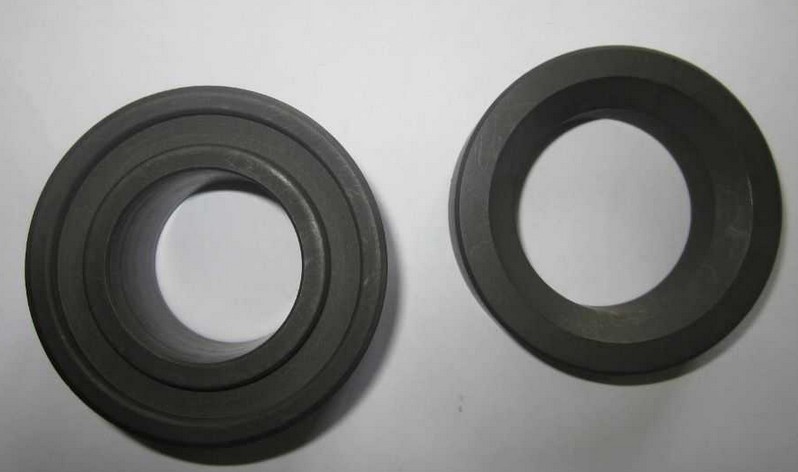 Graphite bearing